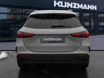 Mercedes-Benz GLA 200 AMG Night Navi 360° AHK EasyPack Park-P