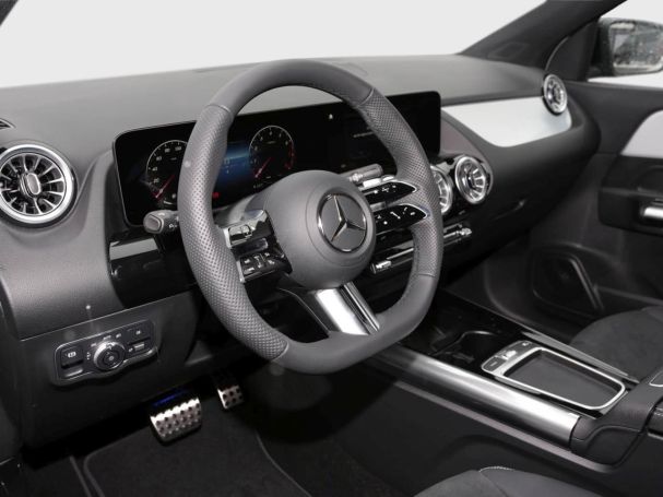 Mercedes-Benz GLA 200 AMG Night Navi 360° AHK EasyPack Park-P