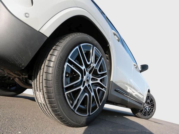 Mercedes-Benz GLA 200 AMG Night 360° AHK EasyPack Kamera SHZ