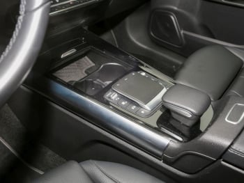 Mercedes-Benz GLA 200 Progressive MBUXNavi Kamera Easy-Pack