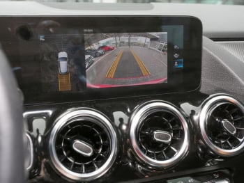 Mercedes-Benz GLA 200 Progressive MBUXNavi Kamera Easy-Pack