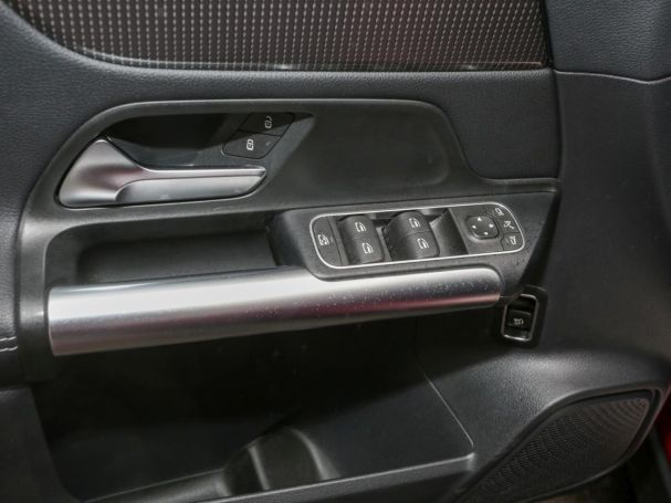 Mercedes-Benz GLA 200 Progressive MBUXNavi Kamera Easy-Pack