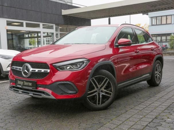 Mercedes-Benz GLA 200 Progressive MBUXNavi Kamera Easy-Pack