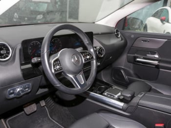 Mercedes-Benz GLA 200 Progressive MBUXNavi Kamera Easy-Pack