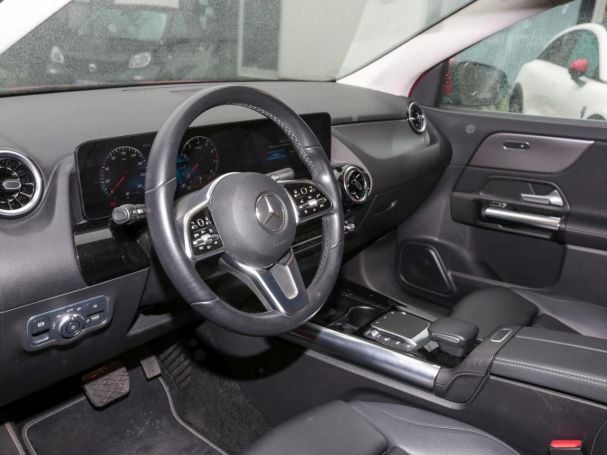 Mercedes-Benz GLA 200 Progressive MBUXNavi Kamera Easy-Pack