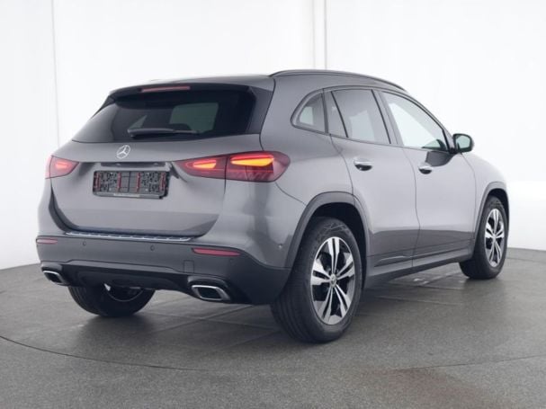Mercedes-Benz GLA 200 Progressive Night Lenkradhzg Easy-Pack Mercedes-Benz GLA 200 Progressive Night Lenkradhzg Easy-Pack