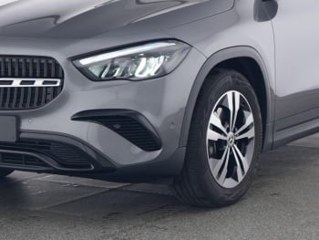 Mercedes-Benz GLA 200 Progressive Night Lenkradhzg Easy-Pack