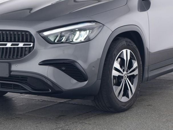 Mercedes-Benz GLA 200 Progressive Night Lenkradhzg Easy-Pack Mercedes-Benz GLA 200 Progressive Night Lenkradhzg Easy-Pack