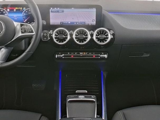 Mercedes-Benz GLA 200 Progressive Night Lenkradhzg Easy-Pack Mercedes-Benz GLA 200 Progressive Night Lenkradhzg Easy-Pack