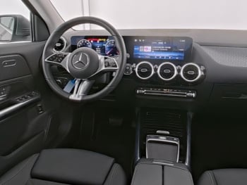 Mercedes-Benz GLA 200 Progressive MBUX Navi-Prem. AHK Kamera