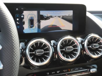 Mercedes-Benz GLA 200 AMG MBUX Navi-Prem Totwinkel AHK 360°