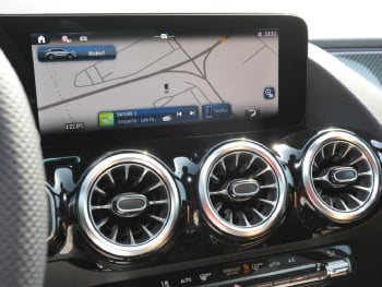 Mercedes-Benz GLA 200 AMG MBUX Navi-Prem Totwinkel AHK 360°