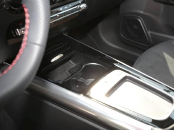 Mercedes-Benz GLA 200 AMG MBUX Navi-Prem Totwinkel AHK 360°