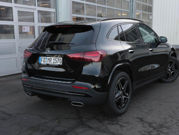 Mercedes-Benz GLA 200 AMG Night Panorama Distronic 360° AHK