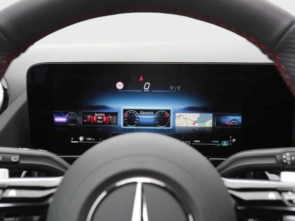 Mercedes-Benz GLA 200 AMG MBUXNavi-Prem. Kamera Easy-Pack AHK