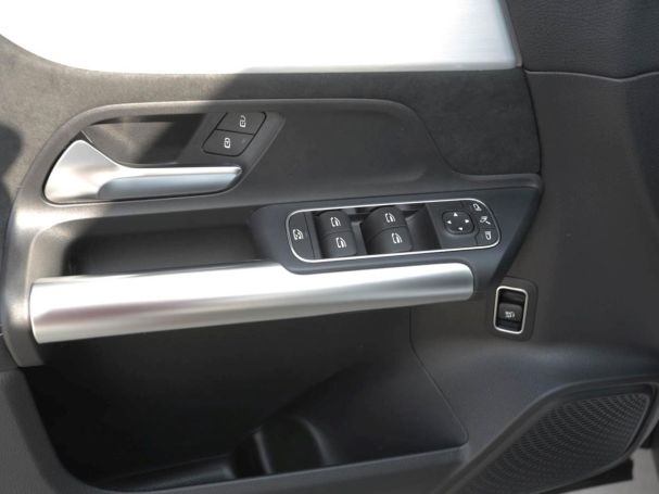 Mercedes-Benz GLA 200 AMG Night MBUX Navi AHK Kamera EasyPack Mercedes-Benz GLA 200 AMG Night MBUX Navi AHK Kamera EasyPack