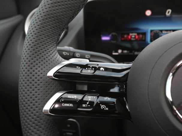 Mercedes-Benz GLA 200 AMG Night MBUX Navi AHK Kamera EasyPack Mercedes-Benz GLA 200 AMG Night MBUX Navi AHK Kamera EasyPack