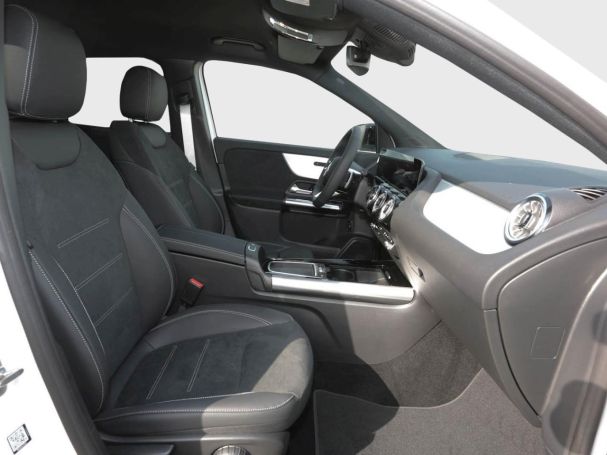 Mercedes-Benz GLA 200 AMG Night MBUX Navi AHK Kamera EasyPack Mercedes-Benz GLA 200 AMG Night MBUX Navi AHK Kamera EasyPack