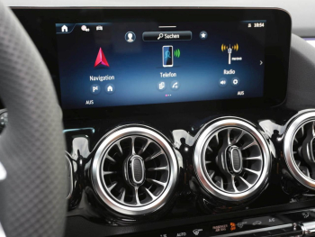 Mercedes-Benz GLA 200 AMG Night MBUXNavi-Prem. Kamera AHK