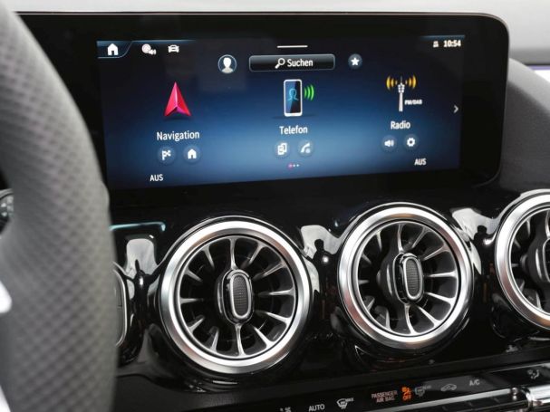 Mercedes-Benz GLA 200 AMG Night MBUXNavi-Prem. Kamera AHK