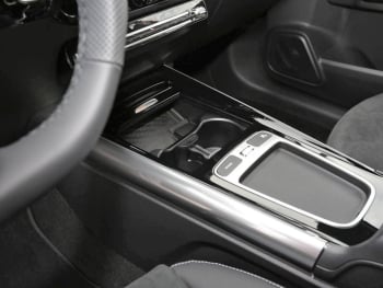 Mercedes-Benz GLA 200 AMG Night MBUXNavi-Prem. Kamera AHK