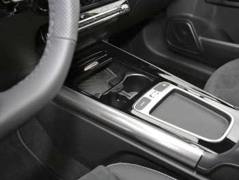 Mercedes-Benz GLA 200 AMG Night MBUXNavi-Prem. Kamera AHK