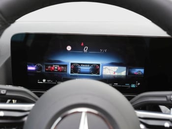 Mercedes-Benz GLA 200 AMG Night MBUXNavi-Prem. Kamera AHK