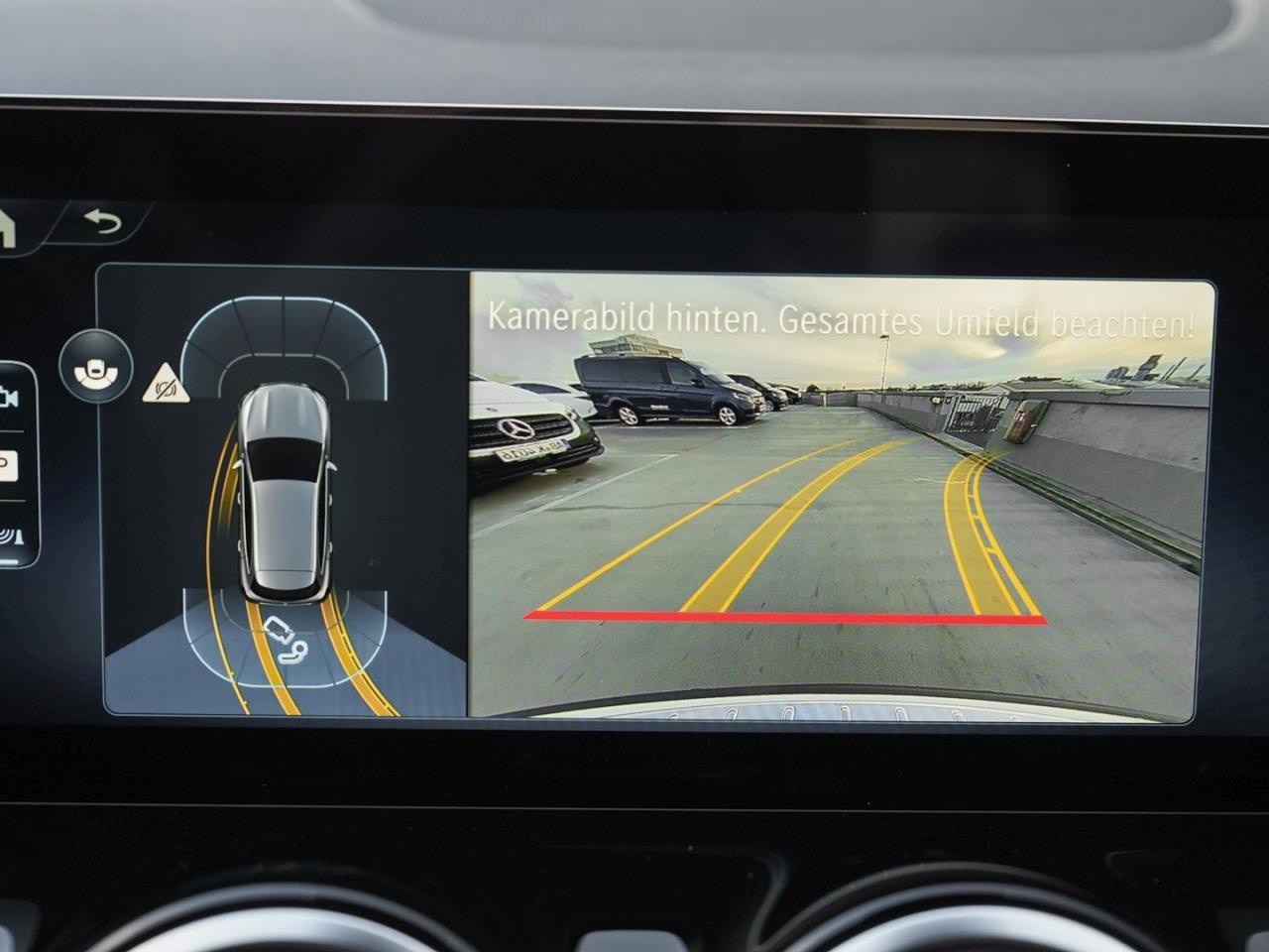 Mercedes-Benz GLA 200 AMG Night MBUXNavi-Prem. Kamera AHK