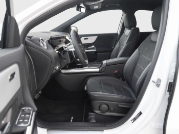 Mercedes-Benz GLA 200 AMG Night MBUXNavi-Prem. Kamera AHK