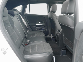 Mercedes-Benz GLA 200 AMG Night Panorama 360° EasyPack AHK