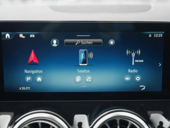 Mercedes-Benz GLA 200 AMG Night Panorama 360° EasyPack AHK