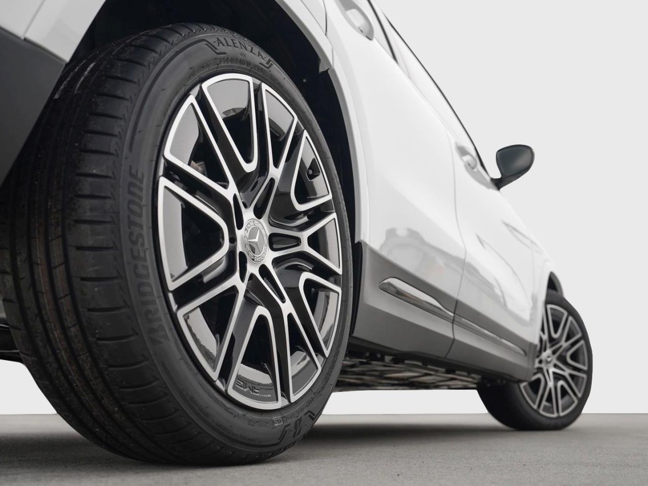 Mercedes-Benz GLA 200 AMG Night Panorama 360° EasyPack AHK