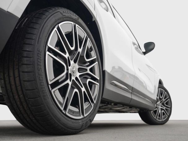 Mercedes-Benz GLA 200 AMG Night Panorama 360° EasyPack AHK