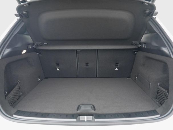 Mercedes-Benz GLA 200 AMG Night Panorama 360° EasyPack AHK