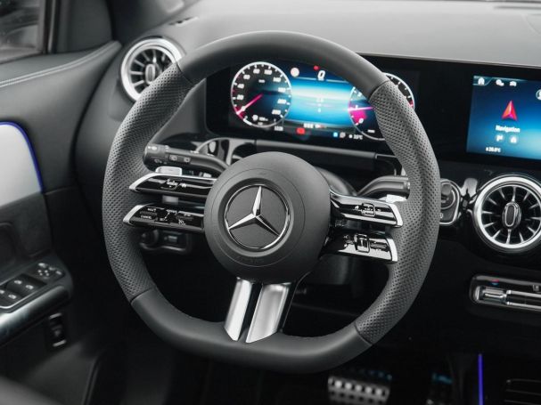 Mercedes-Benz GLA 200 AMG Night Panorama 360° EasyPack AHK