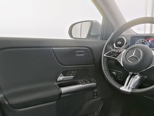 Mercedes-Benz GLA 220 4M Progressive Kamera Easy-Pack AHK