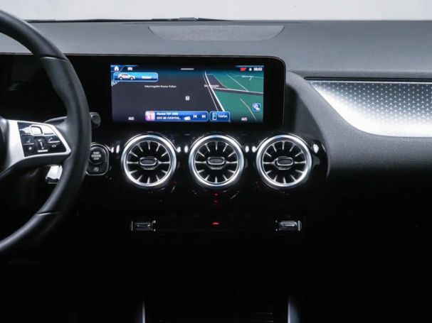 Mercedes-Benz GLA 220 4M Progressive Night MBUX Panorama 360° Mercedes-Benz GLA 220 4M Progressive Night MBUX Panorama 360°
