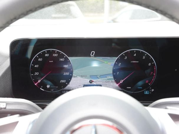 Mercedes-Benz GLA 220 4M Progressive Navi-Prem. Kamera WinterP Mercedes-Benz GLA 220 4M Progressive Navi-Prem. Kamera WinterP