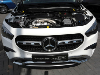 Mercedes-Benz GLA 220 4M Progressive Navi-Prem. Kamera WinterP