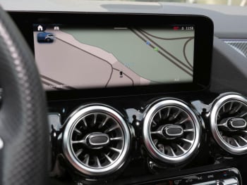 Mercedes-Benz GLA 220 4MATIC AMG Night Kamera EasyPack Keyless
