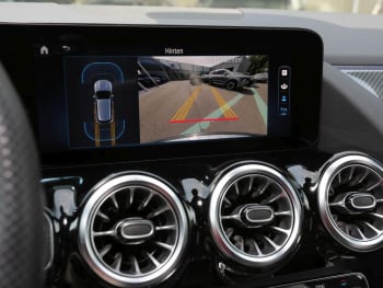 Mercedes-Benz GLA 220 4MATIC AMG Night Kamera EasyPack Keyless