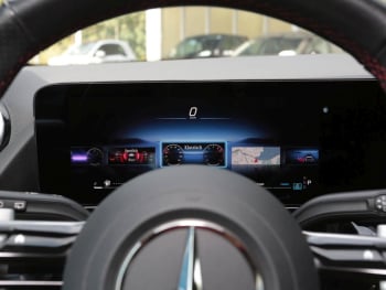 Mercedes-Benz GLA 220 4MATIC AMG Night Kamera EasyPack Keyless
