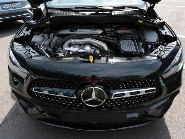 Mercedes-Benz GLA 220 4MATIC AMG Night Kamera EasyPack Keyless Mercedes-Benz GLA 220 4MATIC AMG Night Kamera EasyPack Keyless