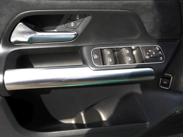 Mercedes-Benz GLA 220 4MATIC AMG Night Kamera EasyPack Keyless Mercedes-Benz GLA 220 4MATIC AMG Night Kamera EasyPack Keyless