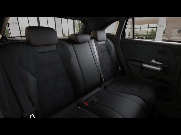 Mercedes-Benz GLA 220 4MATIC AMG Night Kamera EasyPack Keyless Mercedes-Benz GLA 220 4MATIC AMG Night Kamera EasyPack Keyless