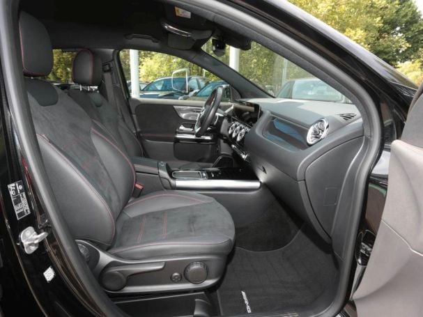 Mercedes-Benz GLA 220 4MATIC AMG Night Kamera EasyPack Keyless Mercedes-Benz GLA 220 4MATIC AMG Night Kamera EasyPack Keyless