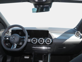 Mercedes-Benz GLA 220 d 4MATIC AMG MBUXNavi-Prem. Distronic