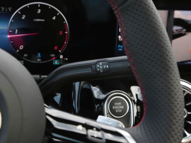 Mercedes-Benz GLA 220 d 4MATIC AMG Panorama Totwinkel AHK 360°