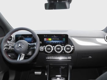 Mercedes-Benz GLA 220 d 4MATIC AMG Panorama Totwinkel AHK 360°