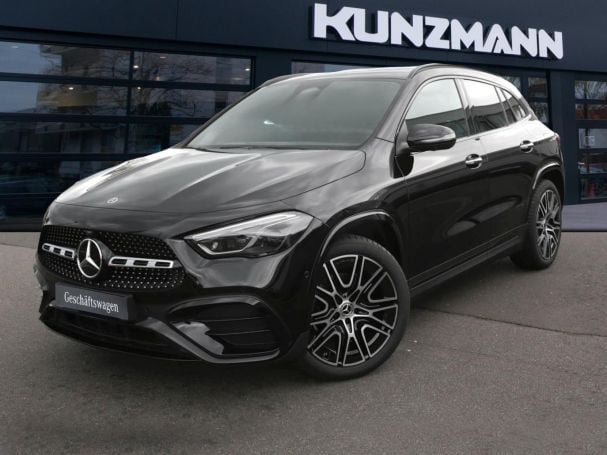 Mercedes-Benz GLA 220 d 4MATIC AMG Night Panorama AHK HUD 360° Mercedes-Benz GLA 220 d 4MATIC AMG Night Panorama AHK HUD 360°